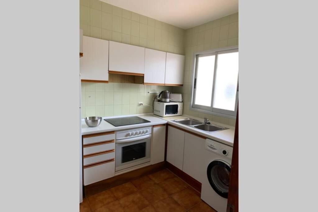 Apartamento En Playa Santo Tomas 1-5 Es Migjorn Gran Εξωτερικό φωτογραφία