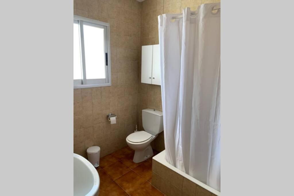 Apartamento En Playa Santo Tomas 1-5 Es Migjorn Gran Εξωτερικό φωτογραφία
